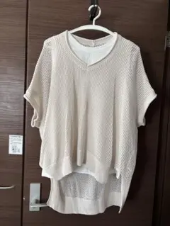 レイヤードコーデを楽しむ ✨メッシュニットとタンクトップセット