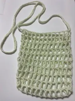 サコッシュ　編み物