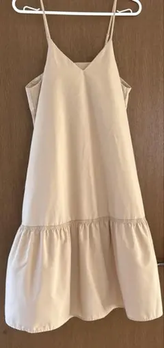 GU キャミソール ワンピース　ベージュ　150