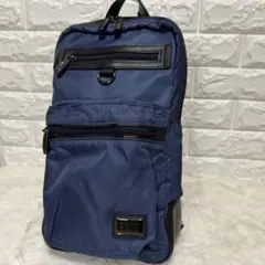 美品 ZERO HALLIBURTON ゼロハリバートン クロスボディ