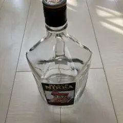 ブラックニッカスペシャル　空き瓶　1920ml