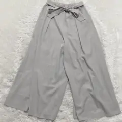 ナチュラルビューティーベーシック ワイドパンツ M リボン付き　グレー 人気