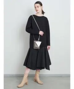 Item thumbnail for item 3b86e4f5-82fd-406d-a8a2-05837c0979e0