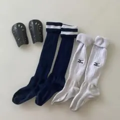 サッカー　ナイキ　脛当て　ミズノ靴下