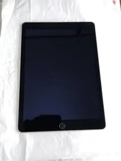 Apple iPad 本体 スペースグレー