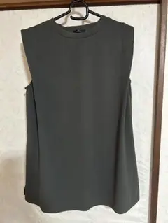 ITEMS URBAN RESEARCH ノースリーブトップス