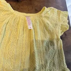 子供服　フリル付きレーストップス 90サイズ　2枚組