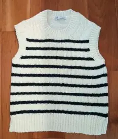 ★美品★【ZARA】ボーダー ニットベスト