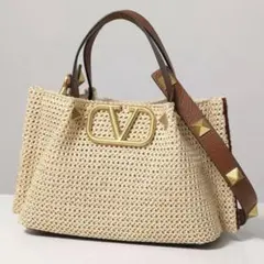 新品　ヴァレンティノ　カゴバッグ　鞄 VALENTINO(ヴァレンティノ) かごバッグ(レディース) - 海外通販