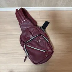 バーガンディ 多ポケット バッグ