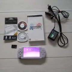 極美品★psp2000本体★ラベンダー★純正バッテリー、メモリー、ゲーム、充電器