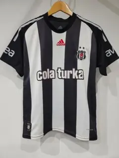 Item thumbnail for item fbcd2058-de81-4b3e-a4bb-eb4b246835bf