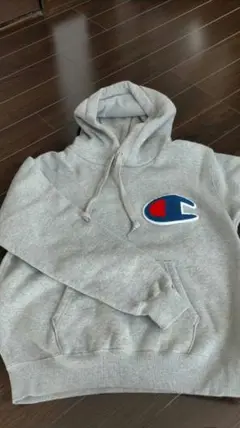 チャンピオンパーカー レディース