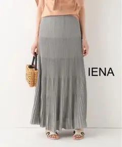Item thumbnail for item e826fb0c-594a-4472-befb-3d2c9d8c392f