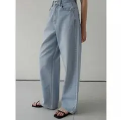 na.e ナエ　Wide Loose Jeans_Light Blue Sサイズ