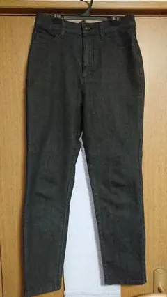 ジーンズ　ストレート　ブラック　美品