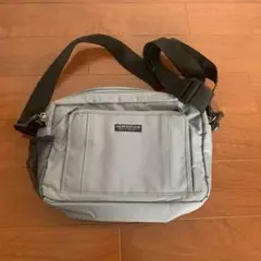 ショルダーバッグ