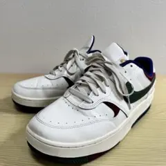 NIKE ガンマフォース（新しい学校のリーダーズコラボ）