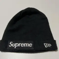 Supreme ニット帽 黒色 World Famous刺繍