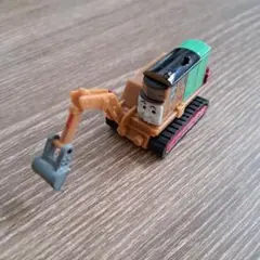 機関車トーマス ダグラス フィギュア 可動式アーム