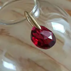 スワロフスキー ピアス