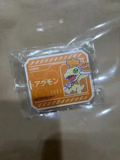 デジモン コラボカフェ 予約特典 お名前バッチ アグモン