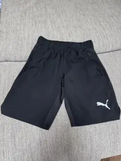 Puma ブラック ハーフパンツ　サッカー　ウェア　プーマ