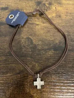 AMERICAN EAGLE クロス レザーチョーカー