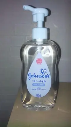 Johnson's ベビーオイル 300ml