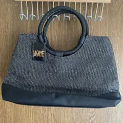 【新品未使用】ブラック　ハンドバッグ