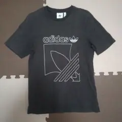 adidas ブラック Tシャツ