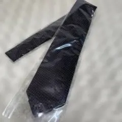 Calvin Kleinカルバンクライン 新品ネクタイ　ブラック系ドット