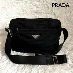 良品✨プラダ カメラバッグ ショルダーバッグ 三角プレート ナイロン 黒 レザー