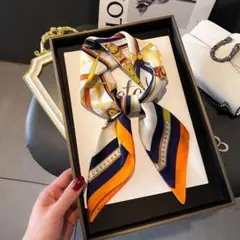 売れてます♡　スカーフ　カラフル　バッグチャーム　シルク風　紫外線対策　高級感