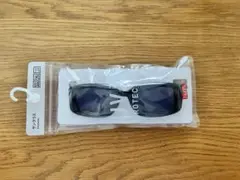 UNIQLO レクタングル サングラス
