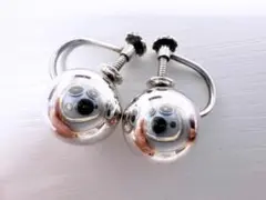 Item thumbnail for item b36fd988-b59d-4afc-9414-eddc3780c388