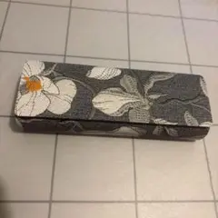 【新品】花柄メガネケース グレー系