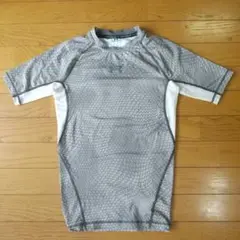 キッズ UNDER ARMOUR グレー 半袖Tシャツ SM