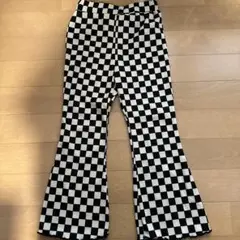 Item thumbnail for item c7236435-f479-4732-850a-00a5f78b3703