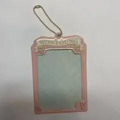 Item thumbnail for item 32c438d3-a053-46ea-98ff-def8ed2e40d1