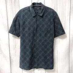 【コムサイズム】半袖シャツ　メンズ 　グレー／ネイビー　 チェック柄　Mサイズ