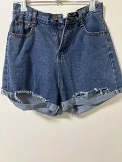 ダメージデニムショーパン