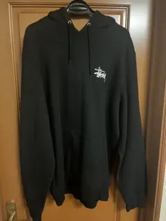 Stussy ブラック パーカー Lサイズ