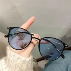 1080円→800円！サングラス ブルーレンズ　調光　伊達メガネ　ブルーライト