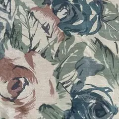 シルク100%花柄スカーフ