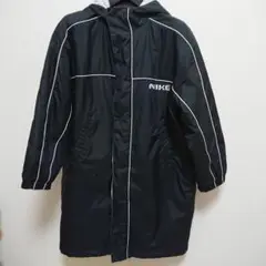 NIKE 140 ベンチコート