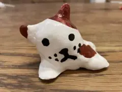 手作り　紙粘土　溶けるネコ　猫の置物（試作品） 約6×8cm