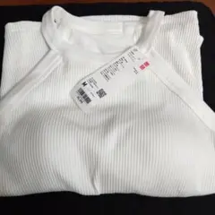 リブ素材 ホワイト Tシャツ Mサイズ　ユニクロ