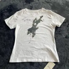 Achic Tシャツ