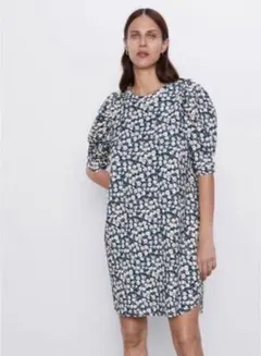 ZARA ワンピース　花柄　パフスリーブ